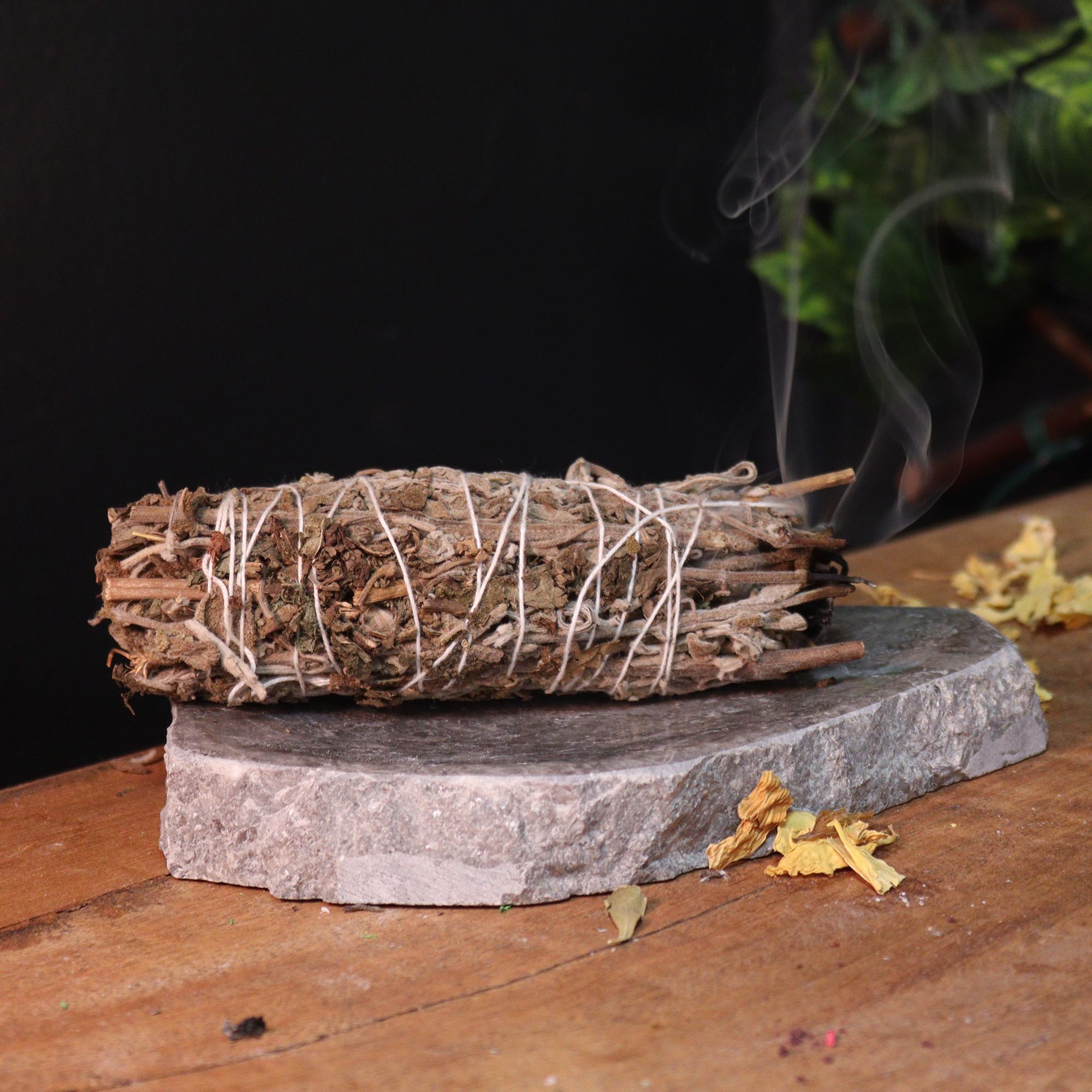 Banjara Smudge - Vetiver and Pachuli