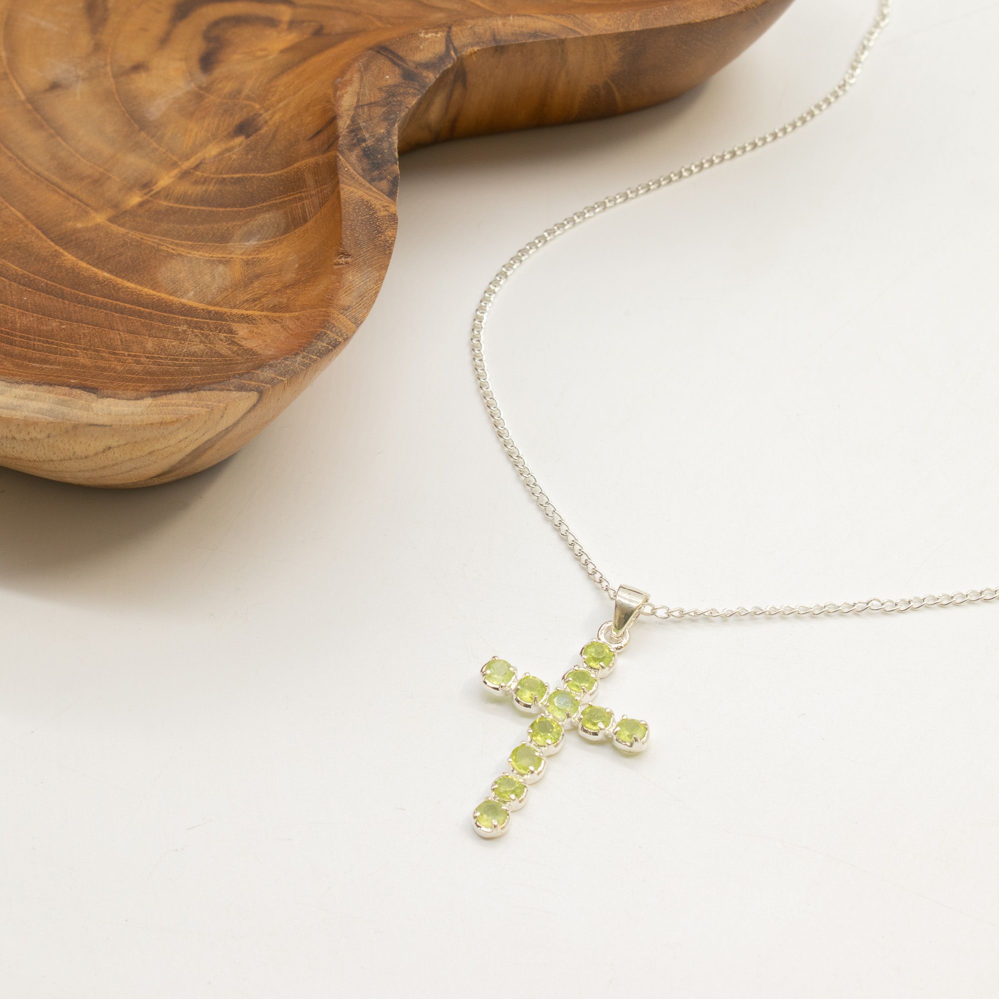 Indian Devotional Pendant - Silver Plated (45cm Chain)- Peridot Crucifix