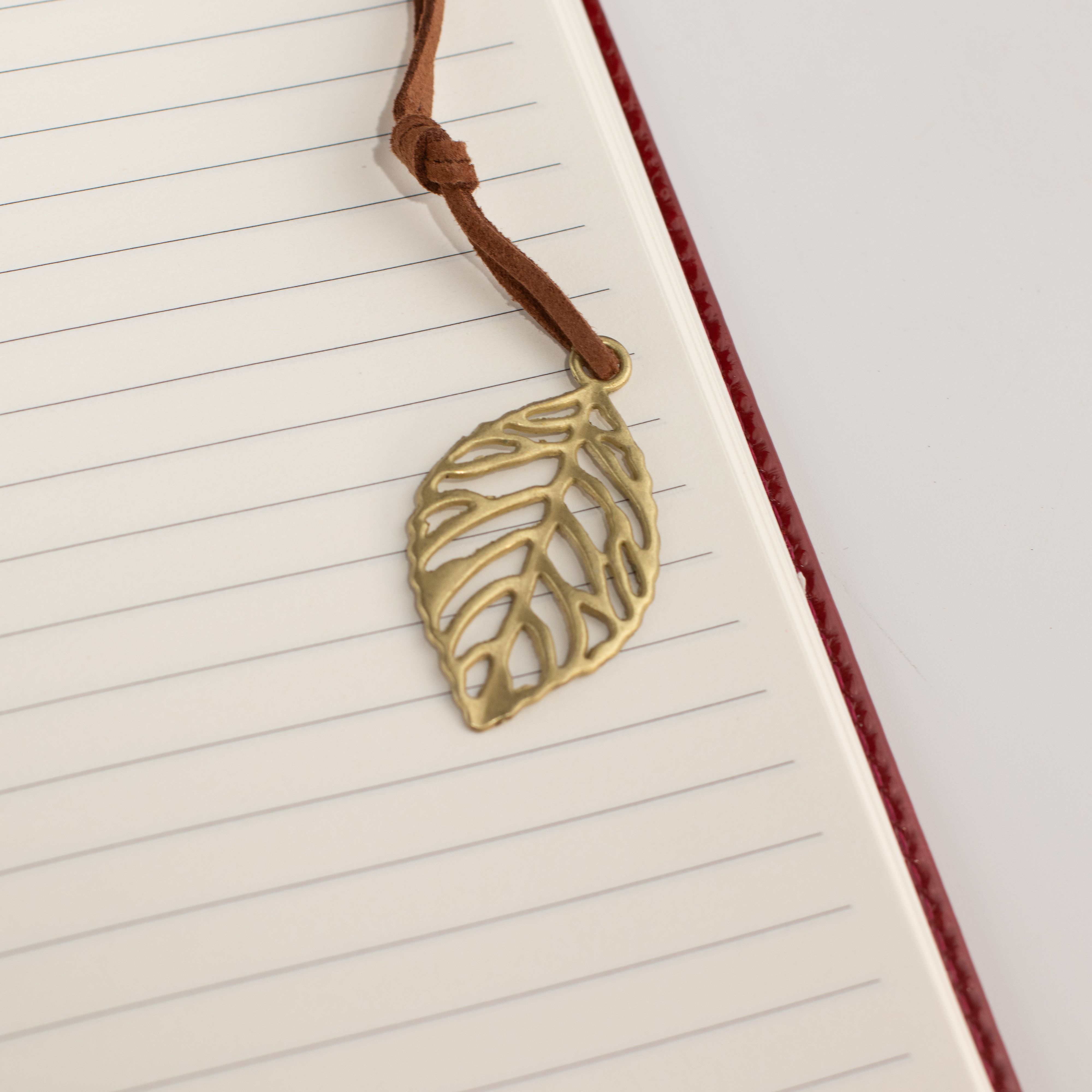 A5 Intention Note Book - LCD Wipe Screen - Red Leather Effect - 80 Leafs
