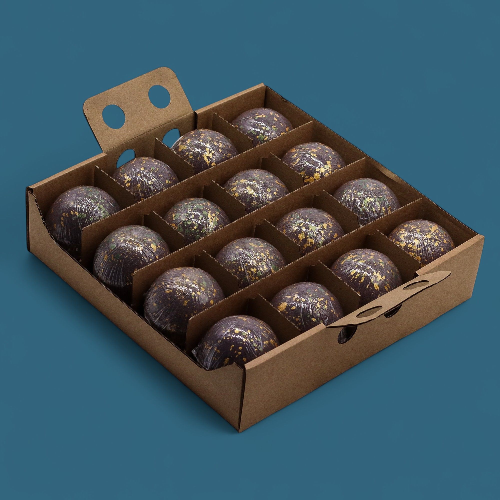 Dubai Bath Bomb - Emerald Oudh Truffle