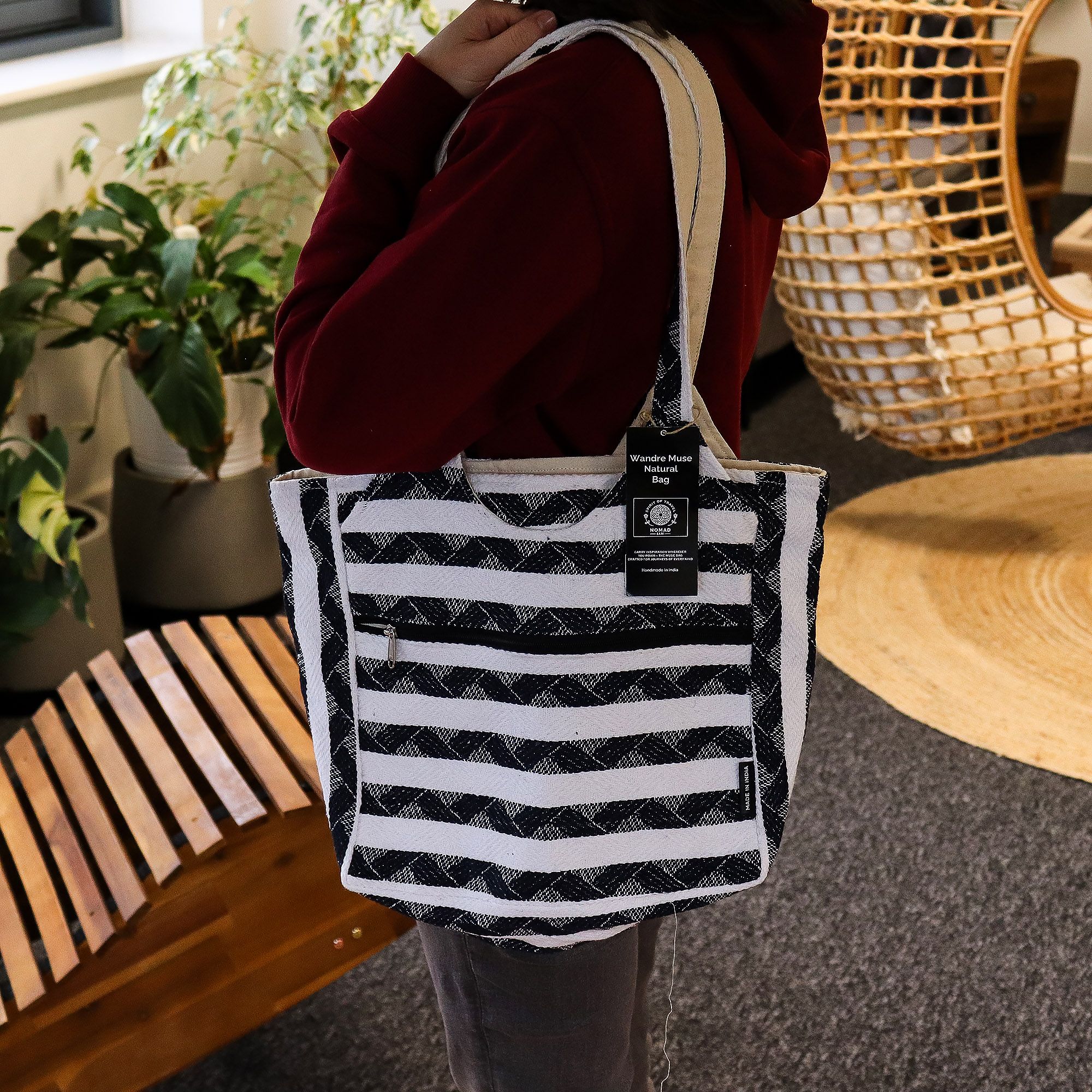Nomad Sari Jacquard Natural Wander Muse Bags - Atlas Nomad