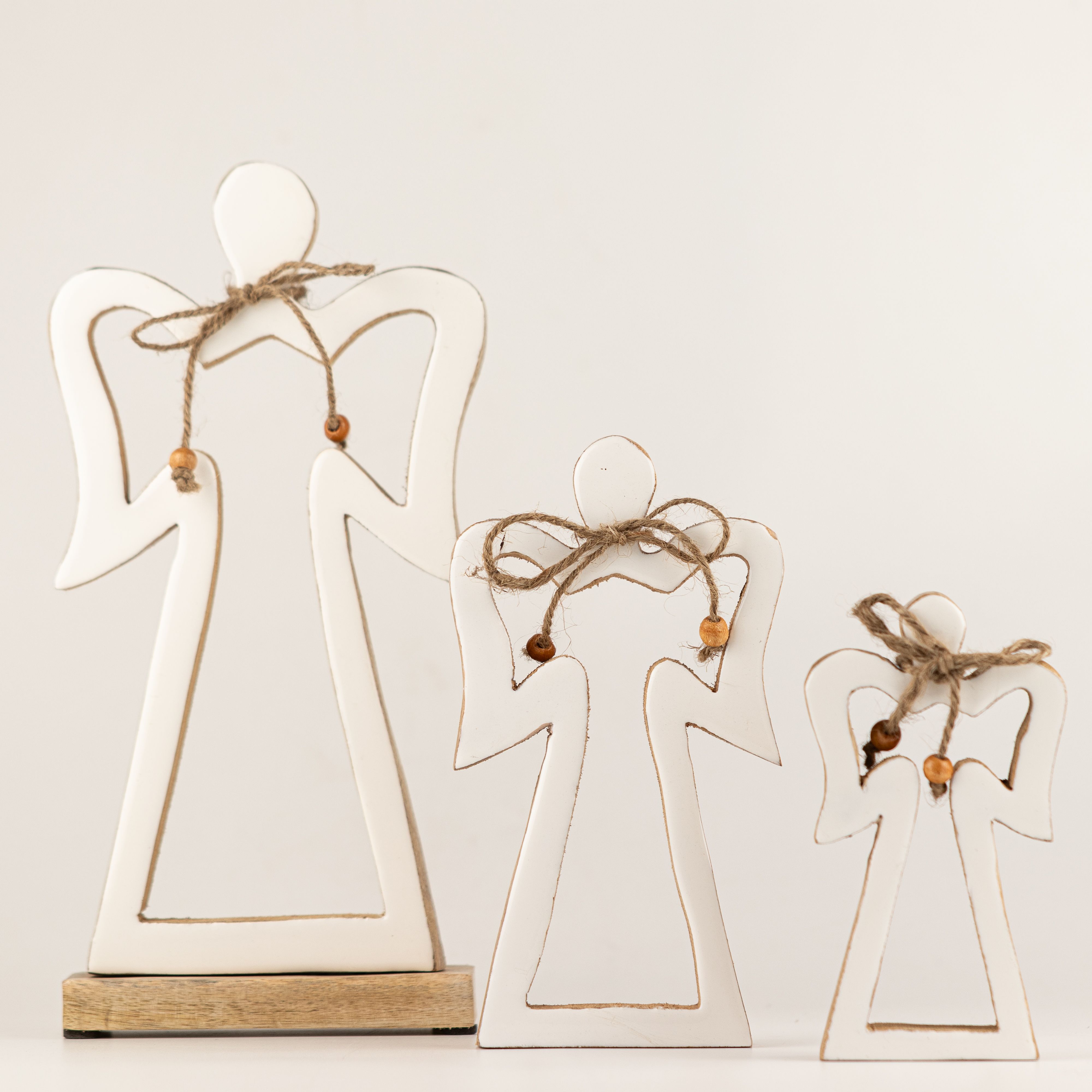 Large Mango Wood Halo Angel - White Enamel