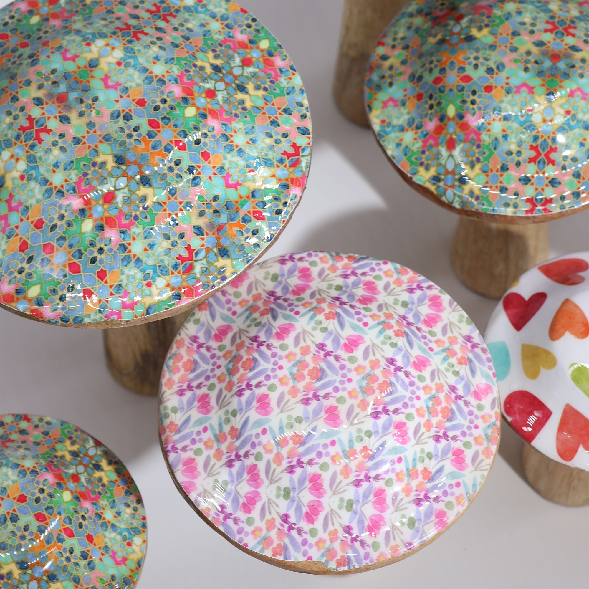 Small Wooden Mushroom - Pretty Floral