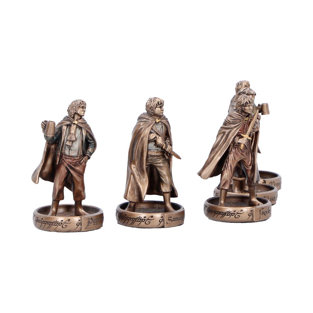 Lord of the Rings The Hobbits of the Shire
